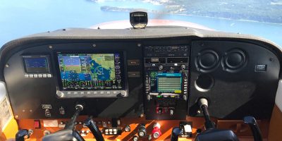 Dynon SkyView HDX in Cessna 172