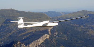 gliding scholarships